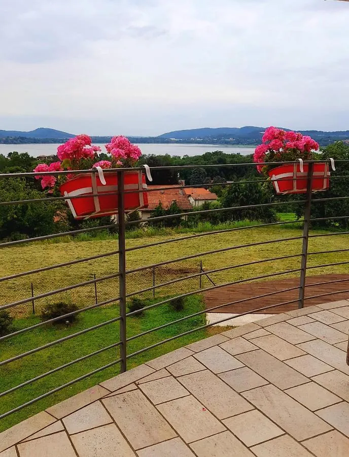 Apartment Villa Dei Tramonti Gavirate Italy