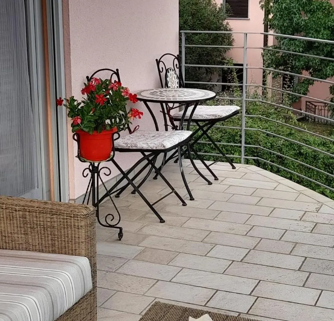 Apartment Villa Dei Tramonti Gavirate